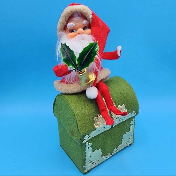 Santa Claus On Rooftop Green Felt Box Ornament Holly Gold Bell & Foil Accents v2 - Picture 2 of 10